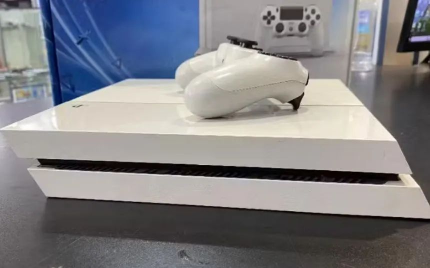 PS4 FAT WITHE DESBL 11.00 - Foto 4