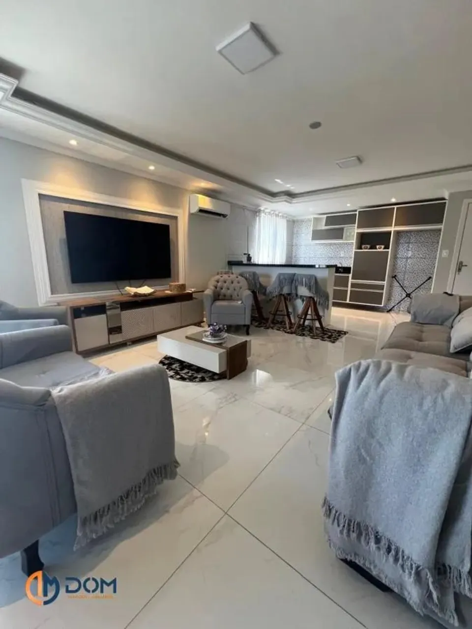 Apartamento para Locação em Florianópolis, Ingleses do Rio Vermelho, 3 dormitórios, 2 suít