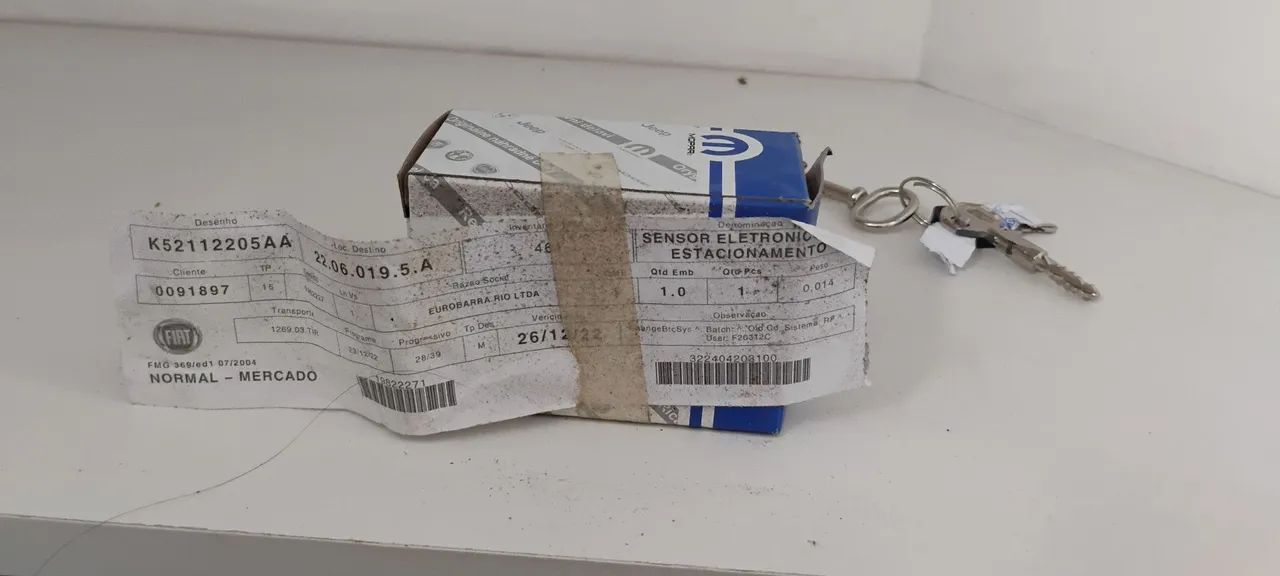 Vendo sensor de estacionamento original Fiat Toro para-choque traseiro  - Foto 4