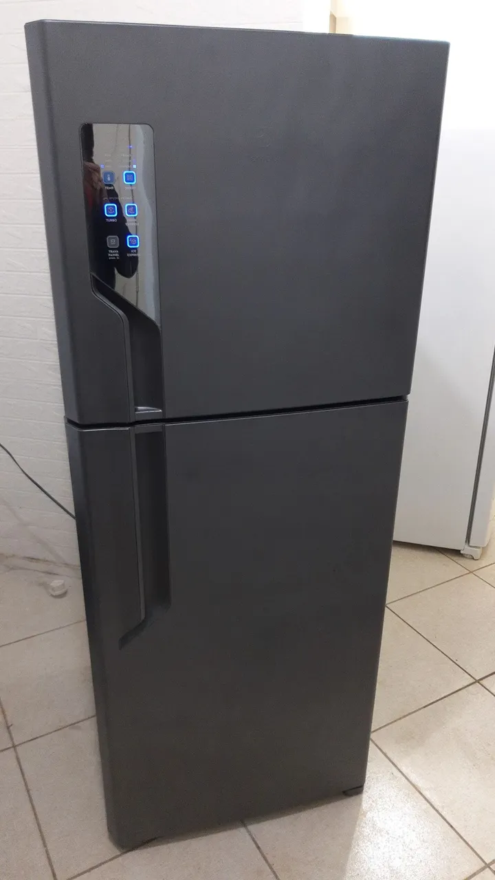 Geladeira Frost Free 431l funcionando entrego sem custos dependendo do local !