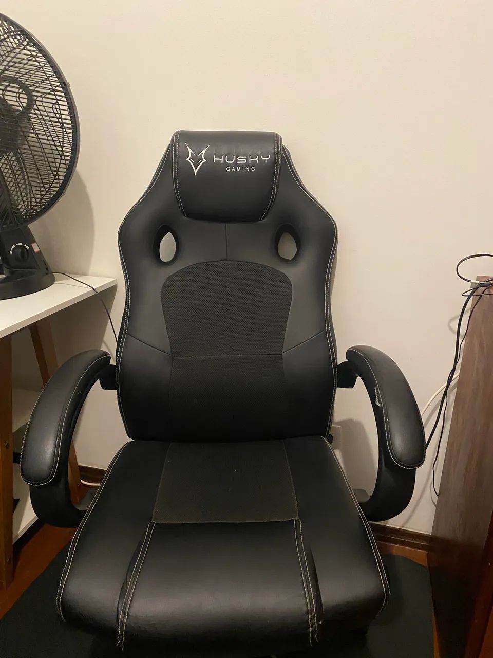 HUSKY Gaming Chair