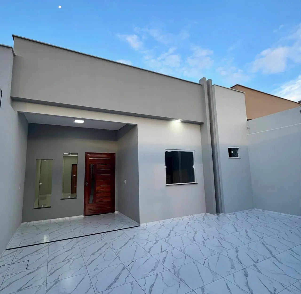 CASA NO TROBOGY ESCRITURADA