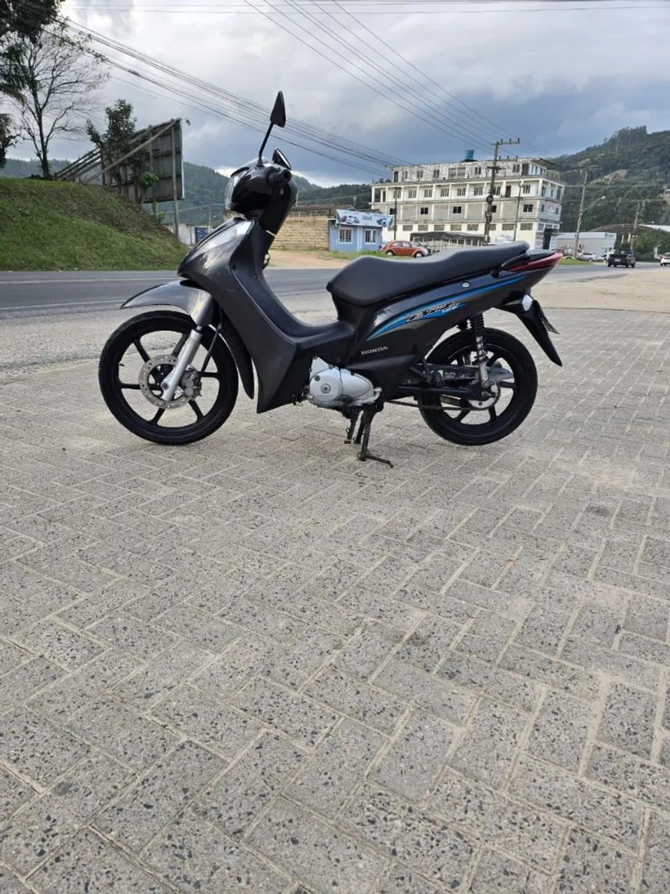 2017 Biz 125 EX Com Partida Elétrica 