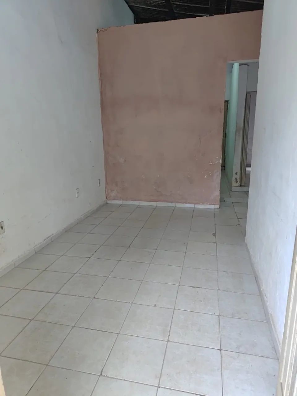 VENDO UM CASA  COM DOCUMENTAÇÃO - Foto 3