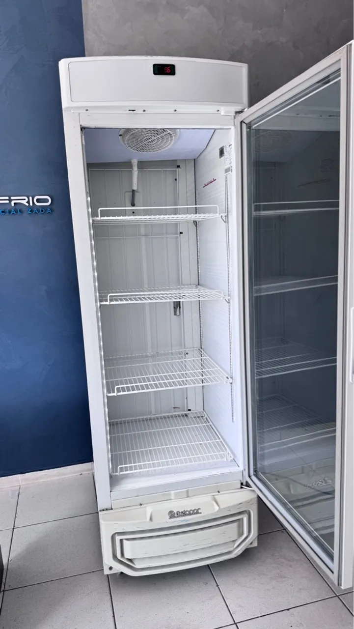 Freezer e Cervejeira Semi Novo Gelopar 572L -2 a -20.Garantia de 8 mês