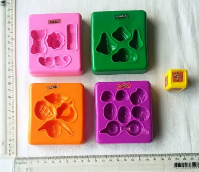 Brinquedo Antigo - Play Doh Super Massa - Estrela Kenner (4 Forminhas + 1 Dado) - 1990