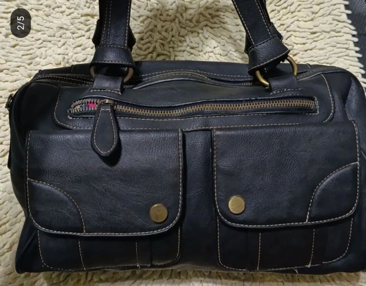 Bolsa de ombro - Julia Arnold - Clássica em Couro - Elegância e Estilo! - Foto 3