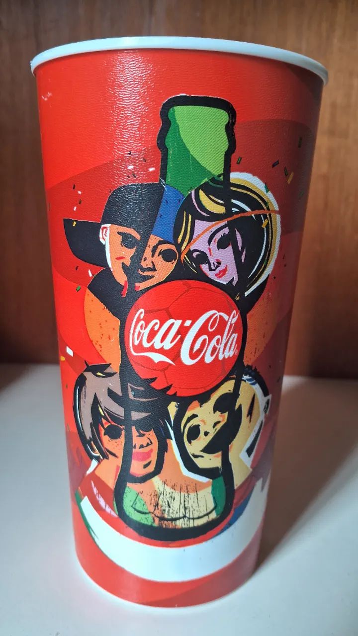 Copo de Plástico resistente Coca Cola Brasil - 650 ml