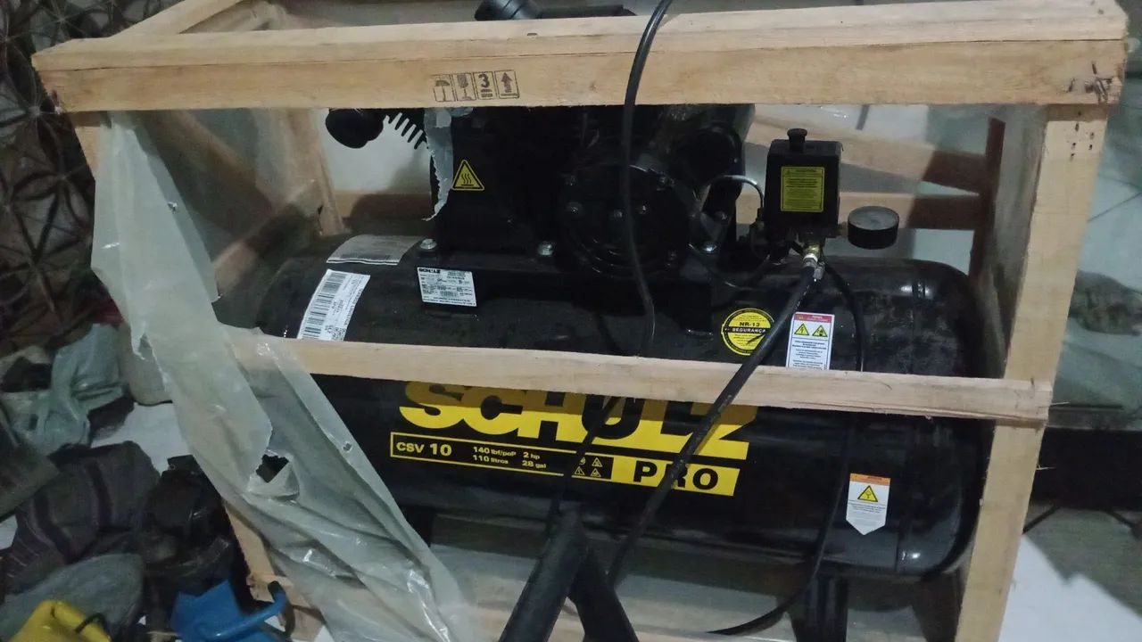 Compressor de Ar Schulz CSV 10 - 140 lbf/psi - 2 hp