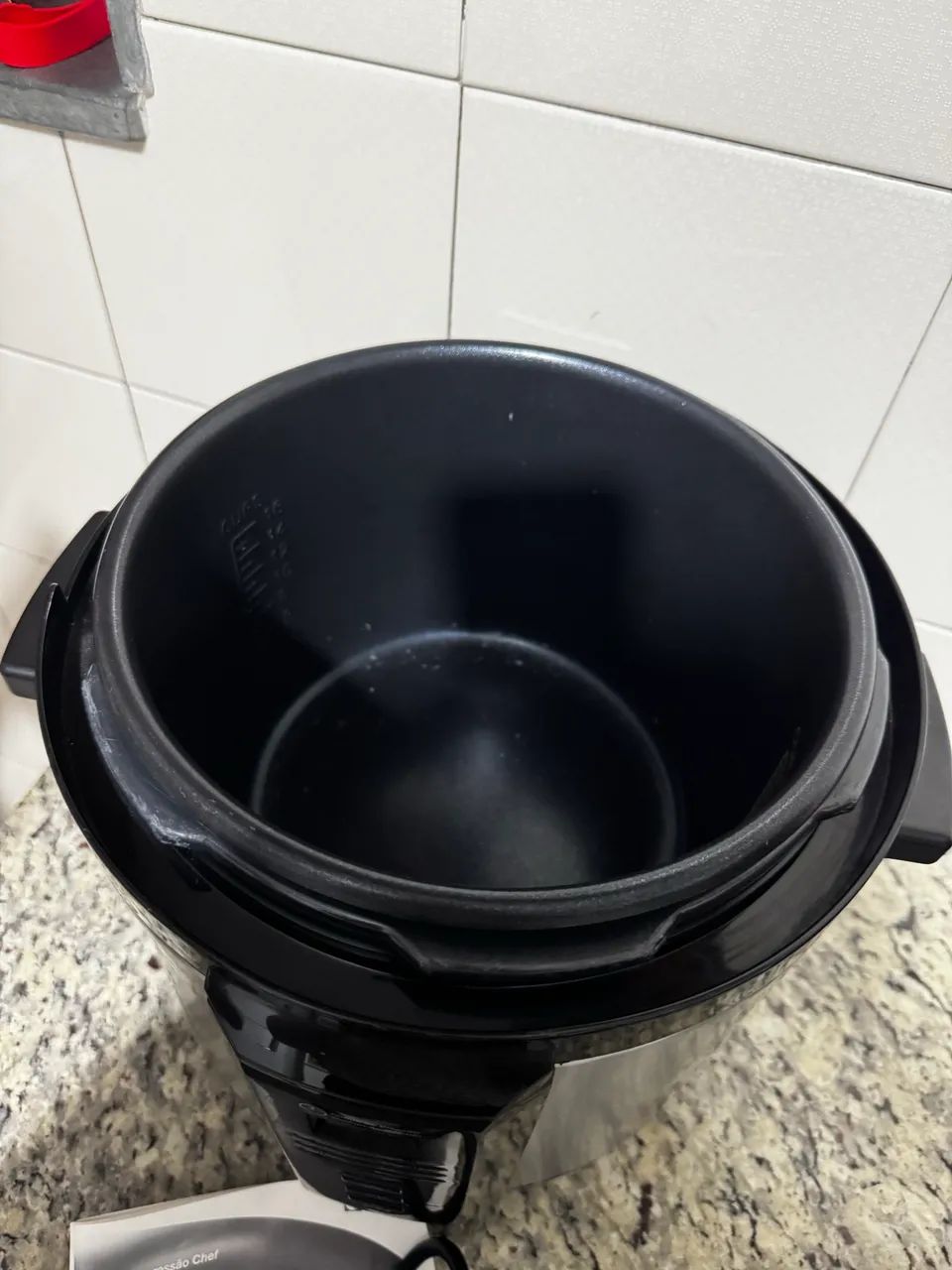 Panela pressão Elétrica Electrolux Chef PCC10 (usada poucas vezes/nova) - Foto 2