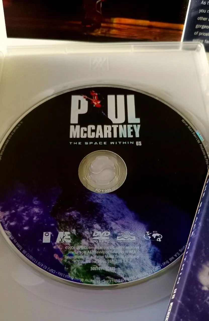 The Space Within US is a live DVD Paul McCartney - Foto 5
