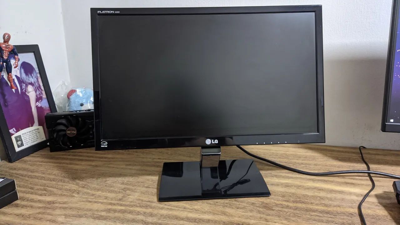 Monitor LG - 20p LED 900p - Foto 4