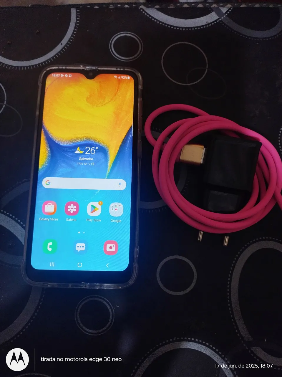 Samsung A20 funcionando perfeitamente. Acompanha capa, película e carregador.