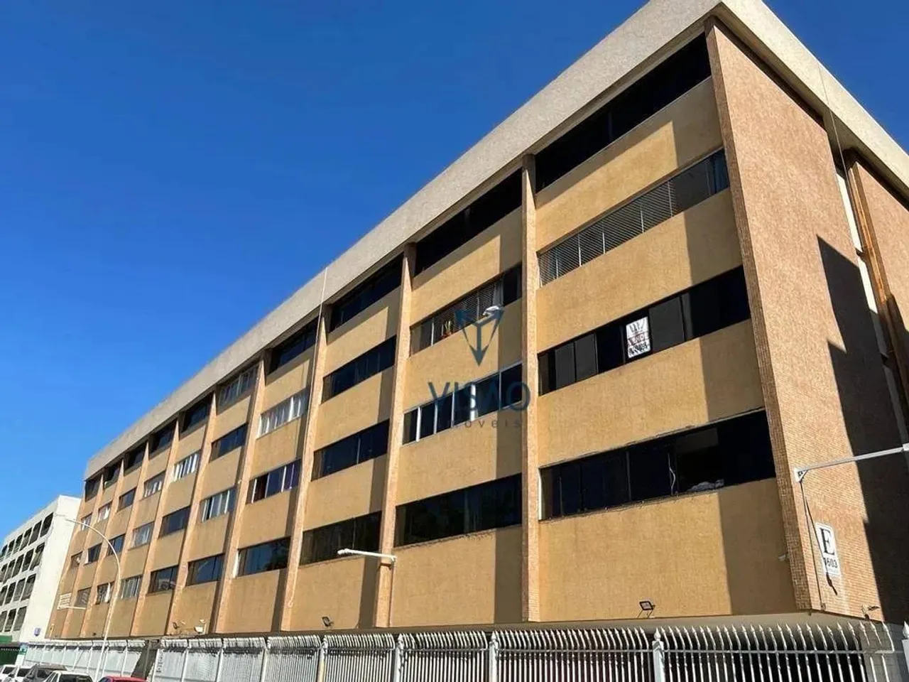 Apartamento no Cruzeiro Novo com 2 quartos para alugar, por R$ 2.000/mês