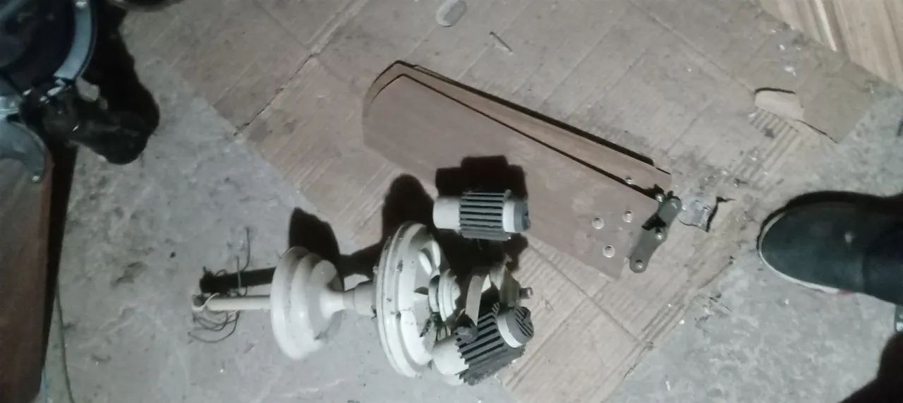 Ventilador de Teto64296402185602121