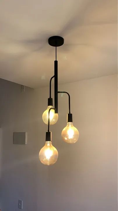 Lustre + 5 Pendentes de Iluminação + Lâmpadas - Foto 2