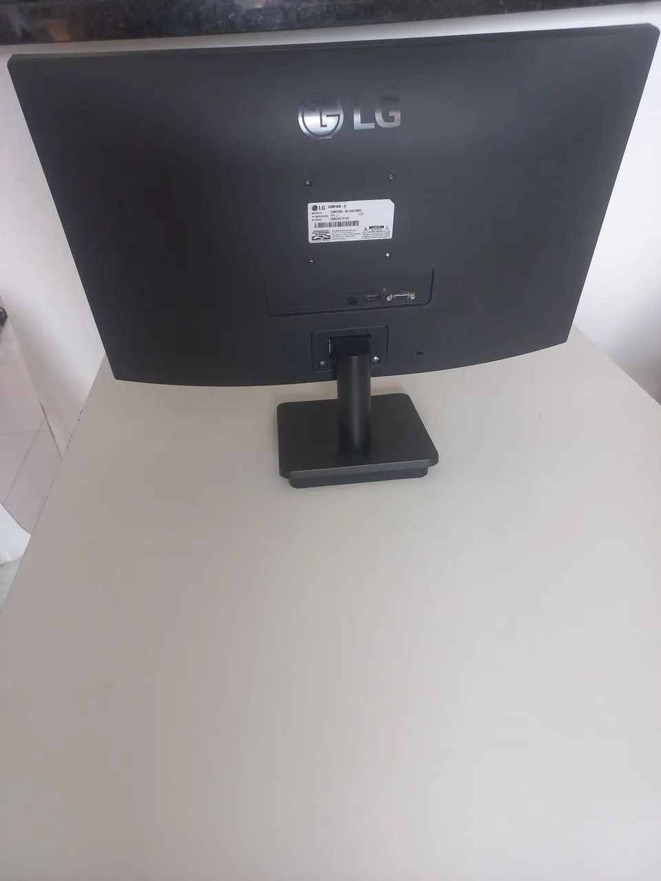 Monitor LG 24MP400 - Foto 2