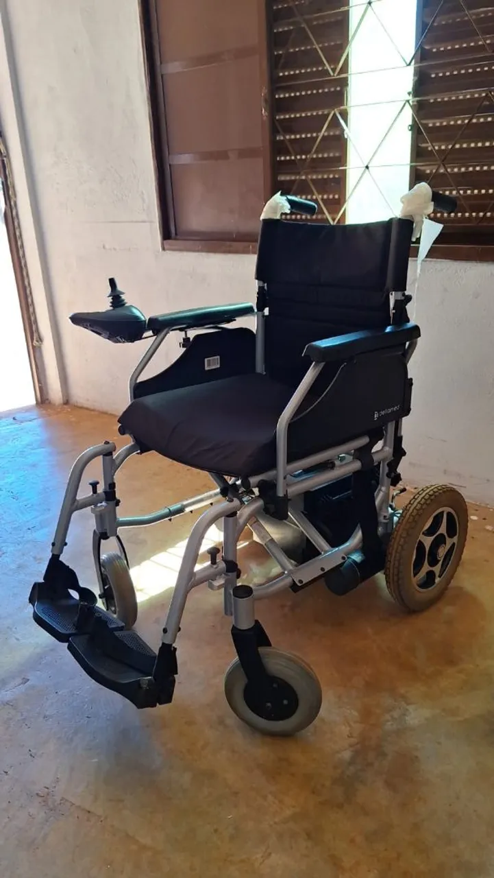 Cadeira de Rodas Elétrica - Conforto e Mobilidade