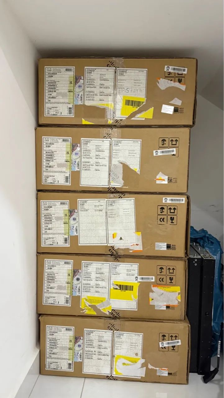 Cisco Switch Catalyst 9200L / 24 portas / 4GB - Foto 5