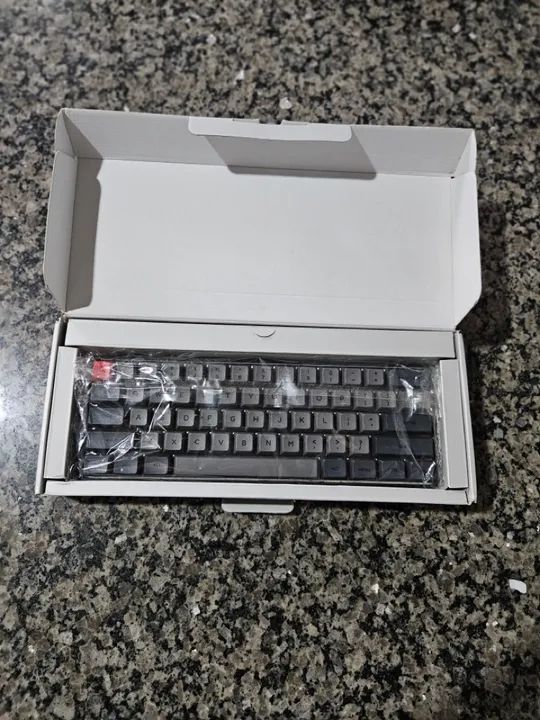 Teclado Skyloong SK61 (Usado!!)