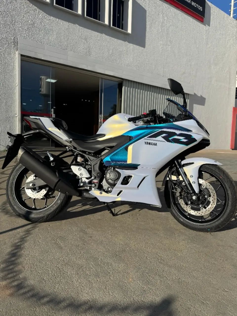  R3 Connected 25/26 - Foto 10