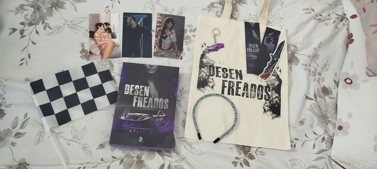Kit de luxo Desenfreados - Kelly M Dark romance, Fruto Proibido 