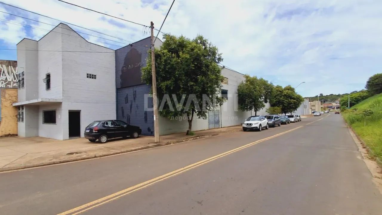 Galpão para locação na Vila Faustina II em Valinhos na Davanti Imóveis.
