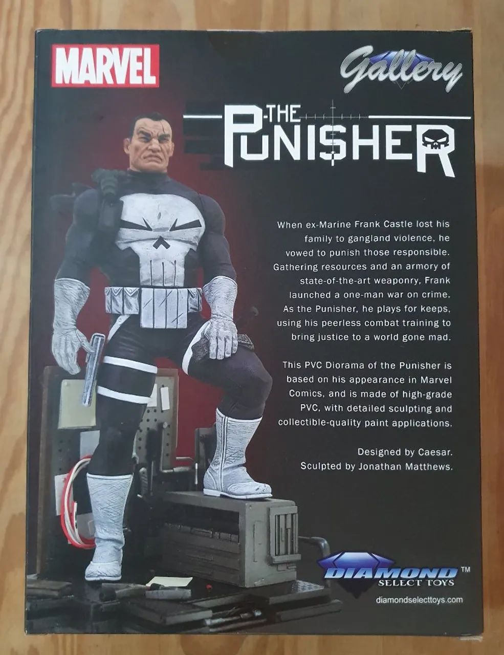 Estátua Justiceiro " Punisher " Marvel Gallery Diamond Select Toys  - Foto 2