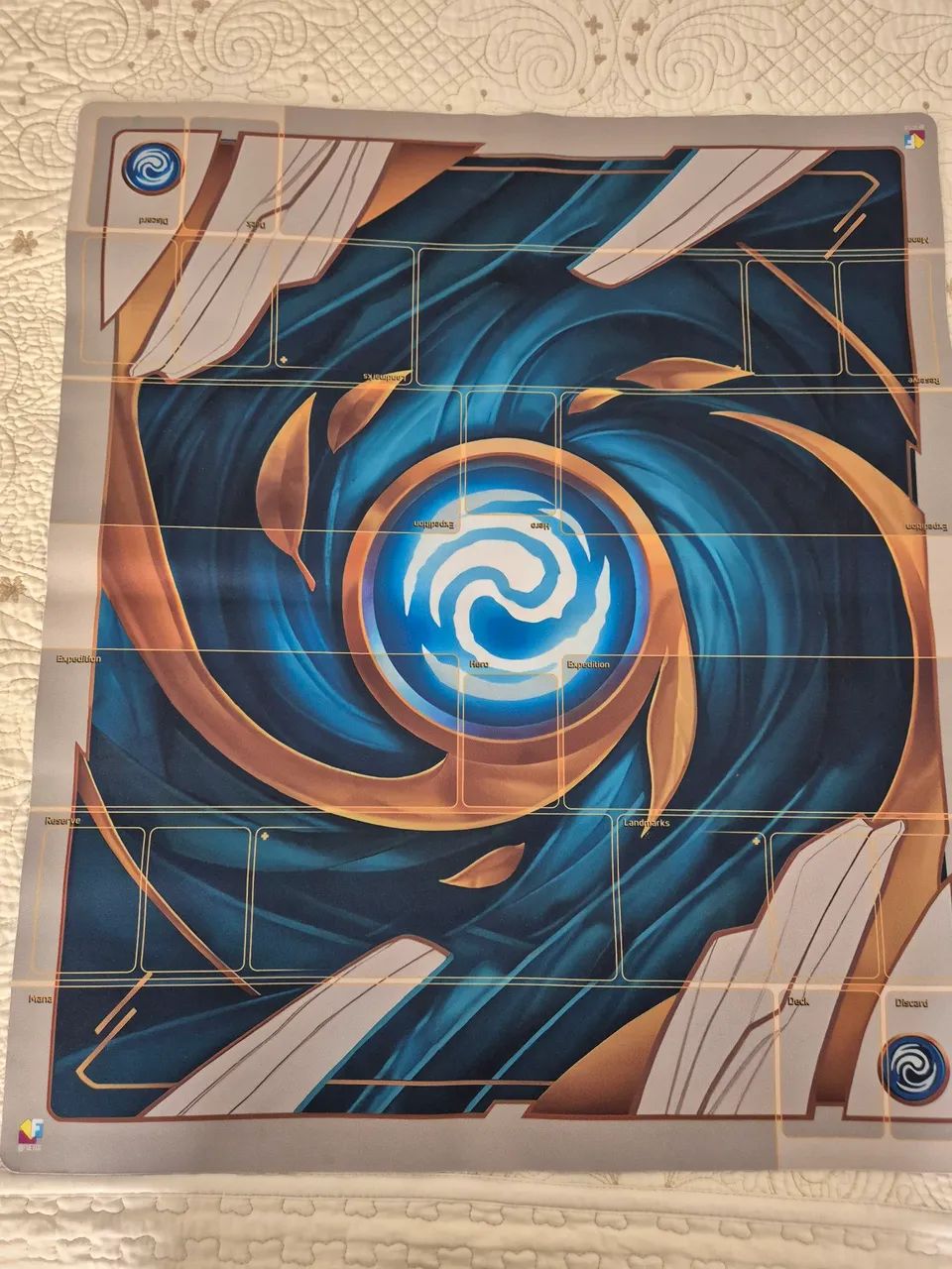 Deck Box Altered Gamegenic + Playmat - Foto 3