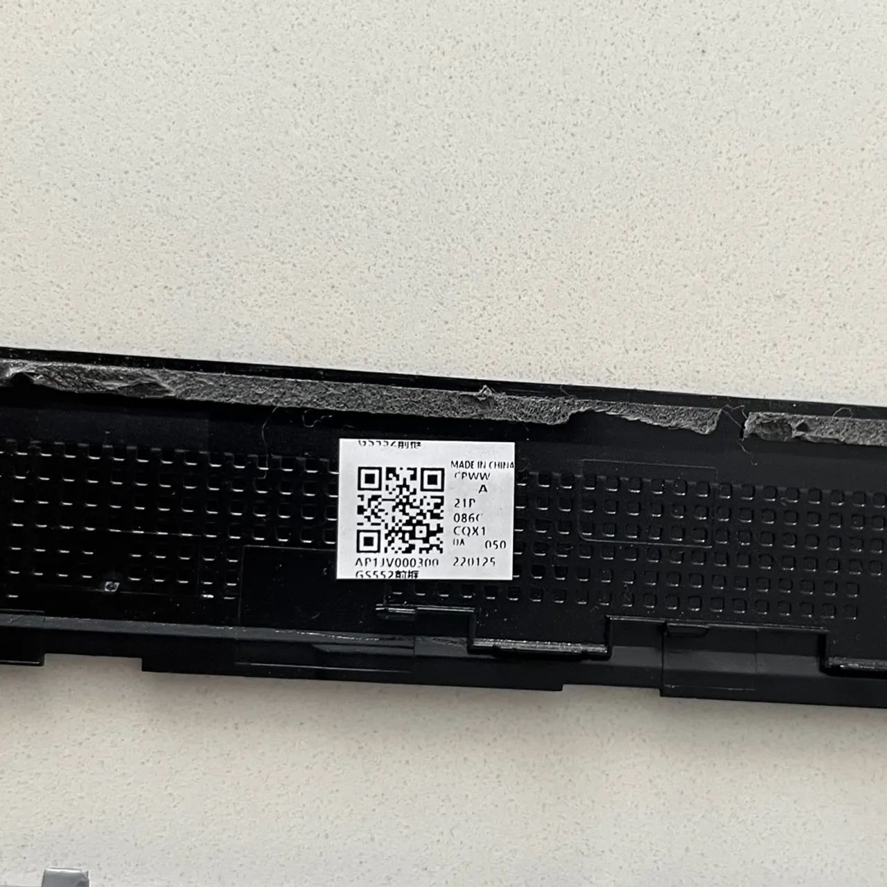 Kit Moldura - Dobradiças - Acabamento p/ Notebook Lenovo Ideapad 3 - Foto 2