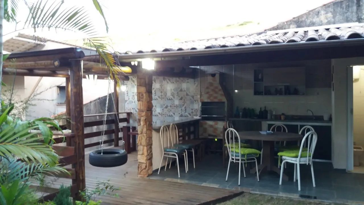 CASA BAIRRO BENFICA 04 QUARTOS 1 SUITE,AREA GOURMET TERRENO AOS FUNDOS,SALA COZINHA - Foto 2