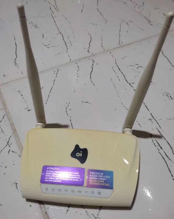 Roteador wireless e modem Zyxel AMG1302-T15C