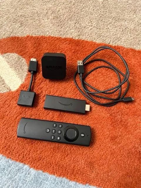 Amazon Fire TV Stick lite seminovo