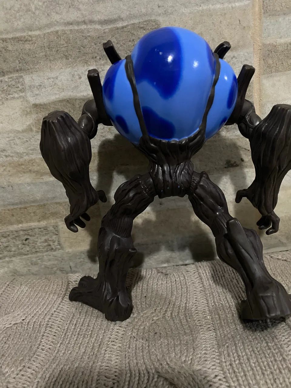Boneco Ben 10 Ultimate Alien Hiperalien  - Foto 2