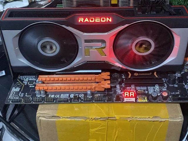 AMD Radeon RX 6700 XT 12GB GDDR6 - Compativel com hackintosh macOS Sequoia - Foto 2