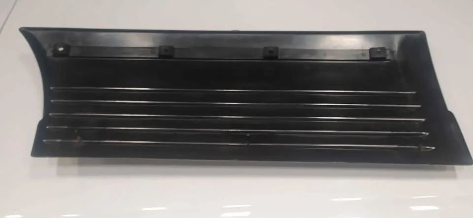 Friso traseiro porta Esq opala original GM - Foto 3