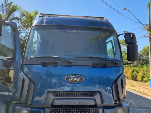 Vendo caminhao impecavel - Foto 2