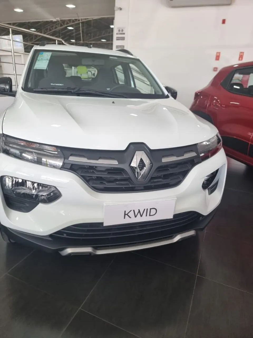 KWID 1.0 Já Financiado valor R$ 20,000