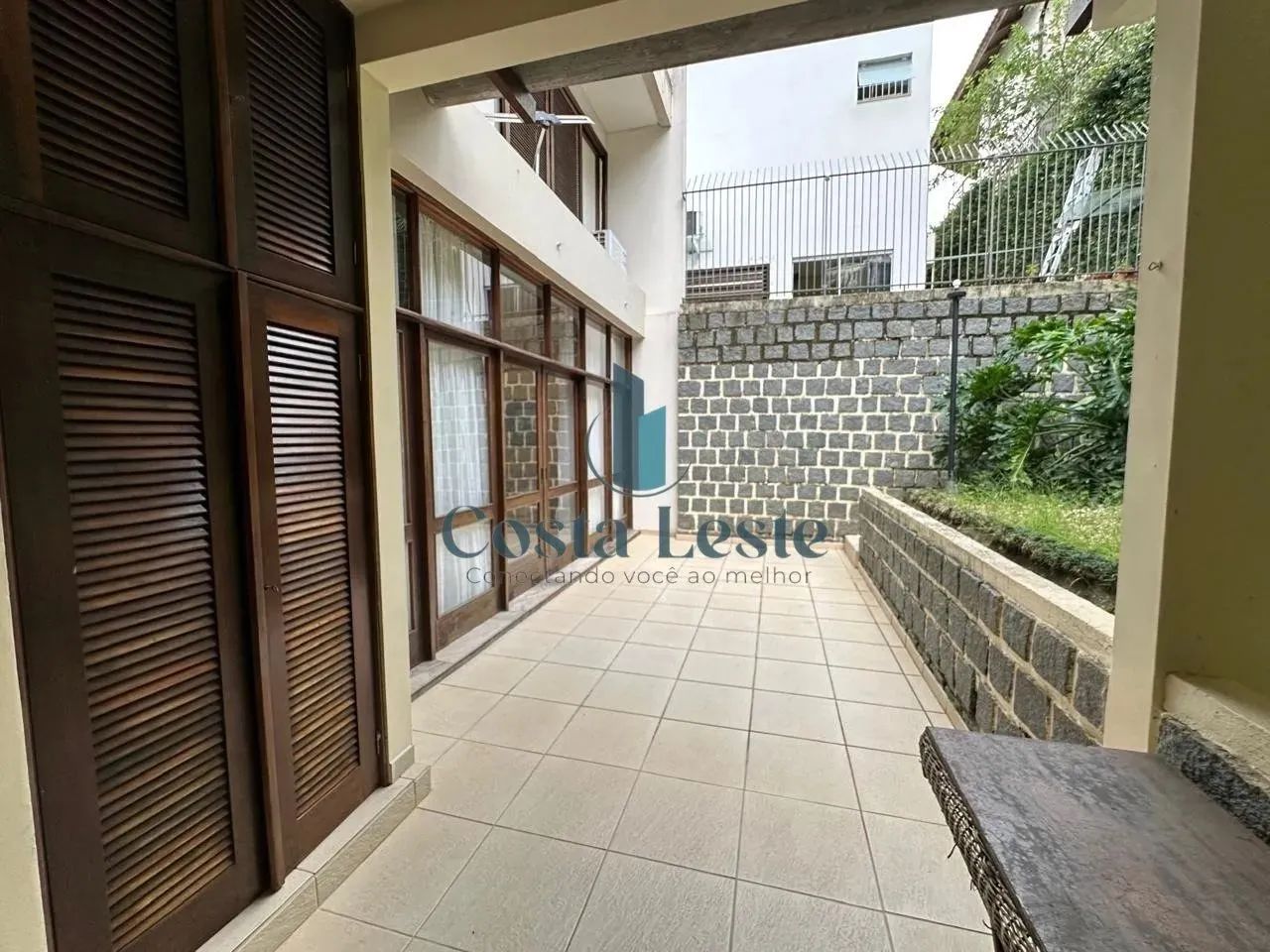 Ampla casa comercial no Centro - Foto 12