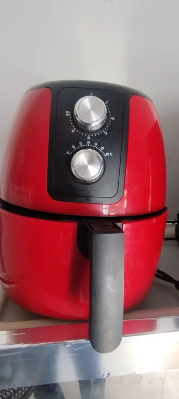 Air Fryer Vermelha - Cozinha Prática e Saudável!