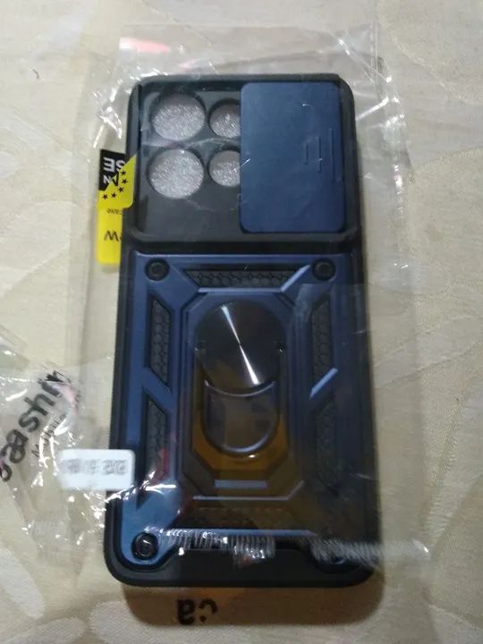 Capinha com anel para celular