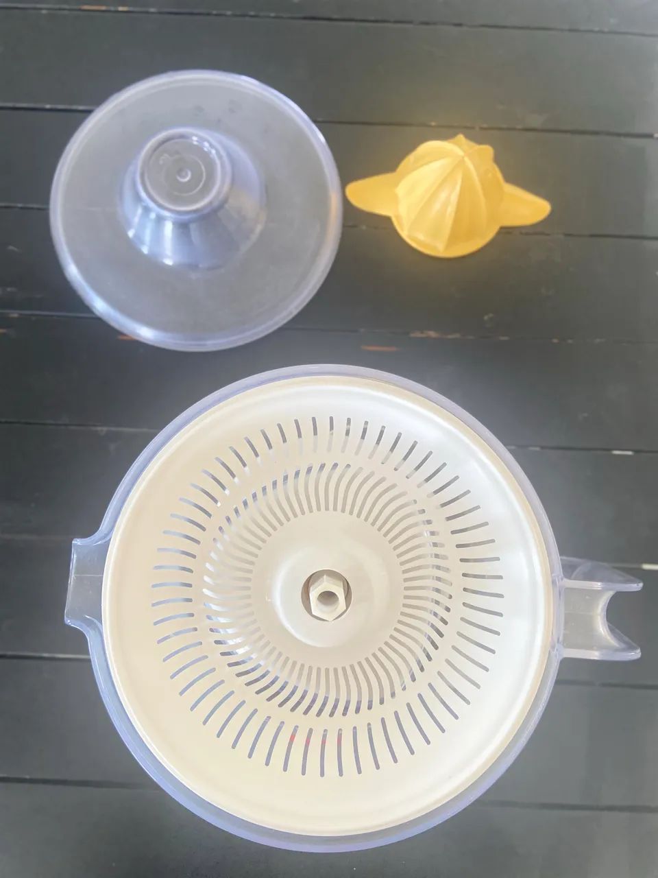 Espremedor de laranja.64168549649538121