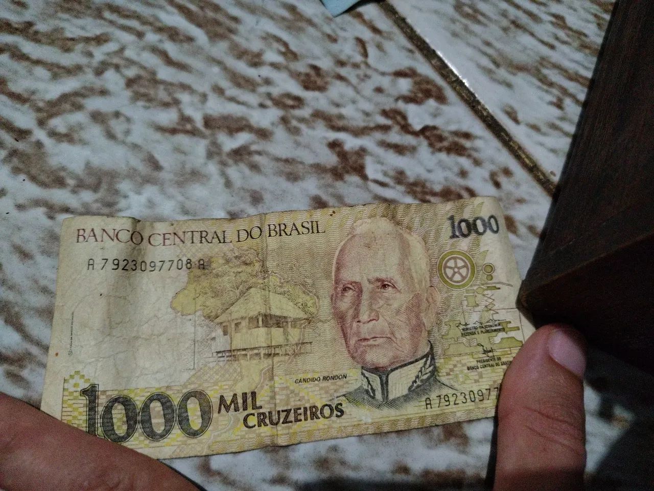 Nota de 100 Escudos Portuguesa - Foto 3