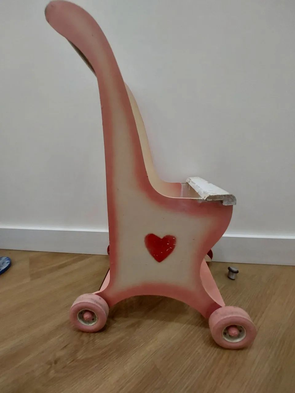 Carrinho de bonecas 