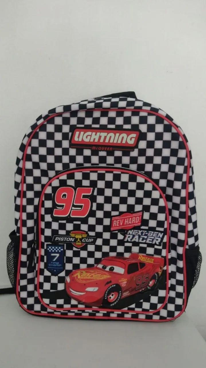 Mochila e estojo Lightning McQueen Disney store