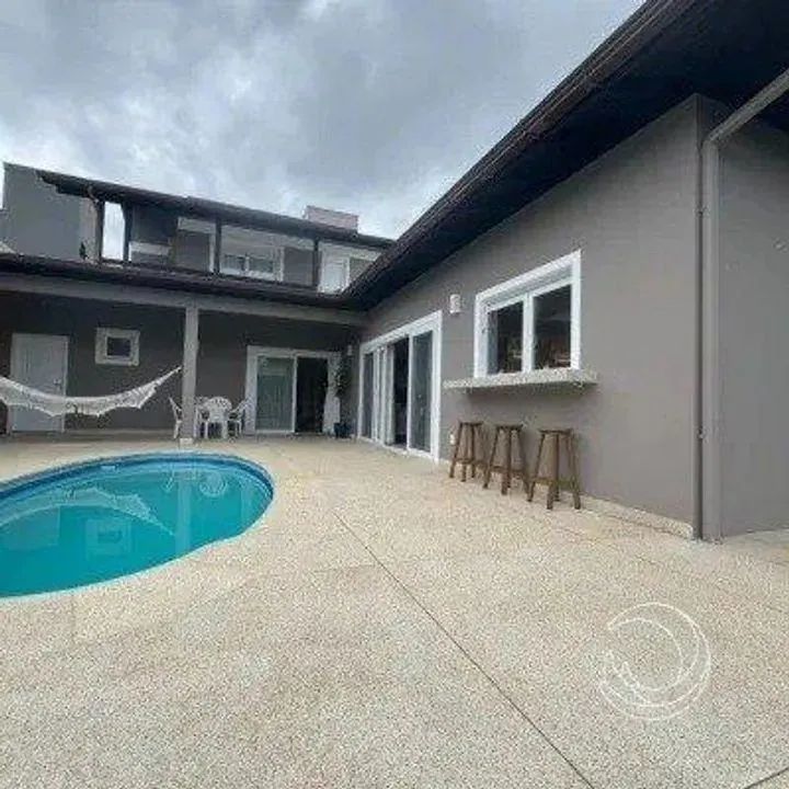 Casa para Venda em Florianópolis, Rio Tavares, 3 dormitórios, 1 suíte, 4 banheiros, 4 vaga