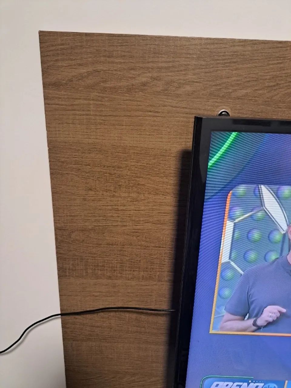 Painel de tv64618325400193124