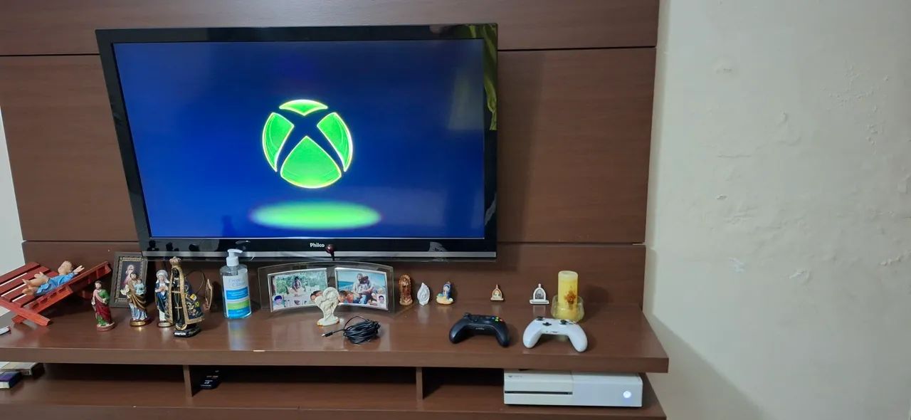 Xbox One S 1TB Branco + 2 Controles Originais (Series + One) + HD 1TB + Jogo - Foto 6