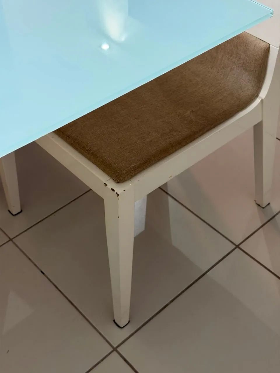 MESA DE JANTAR QUADRADA COM 6 CADEIRAS - Foto 2