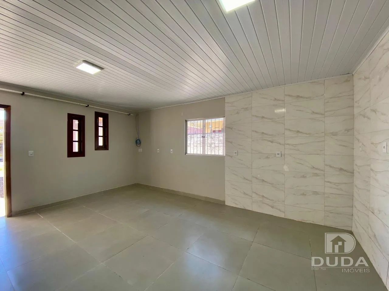 Casa 2 quartos 2 garagens para locação no Carianos - Foto 4